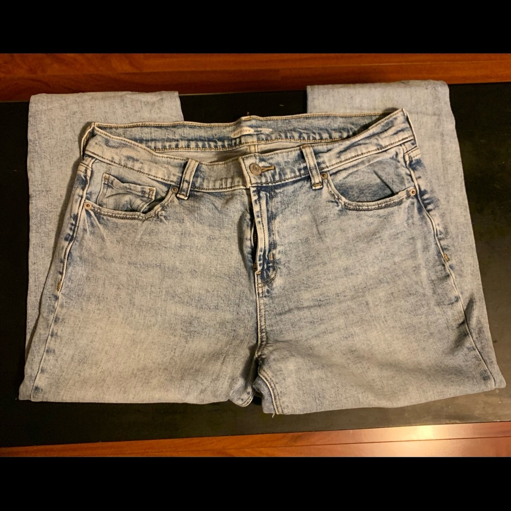 Old Navy Boyfriend Jeans - Picture 5 of 9